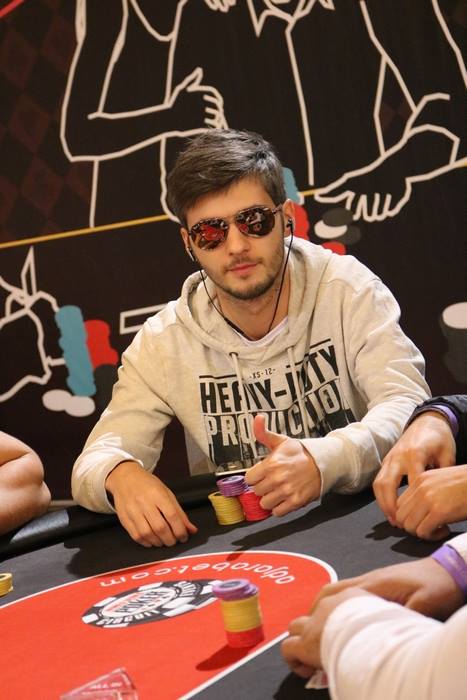 12804409_1096274670425129_449044828_n