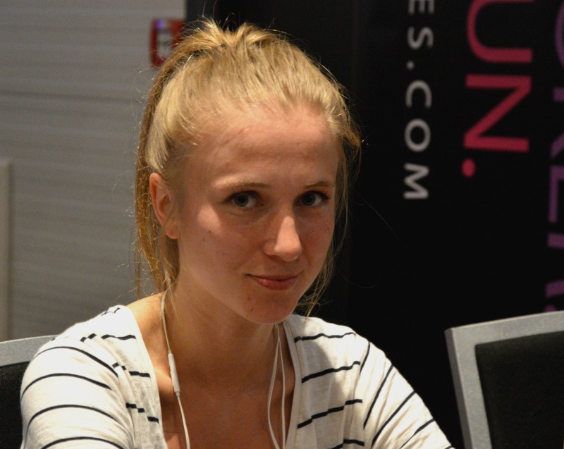 Iza Poker Fever Series Iza