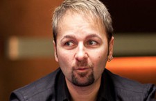 Daniel Negreanu 8