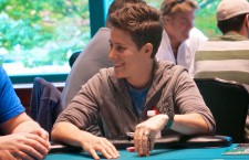 Vanessa-Selbst-11-1-13-04657