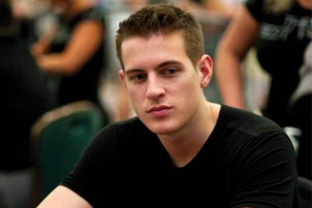 Mike „Timex” McDonald otwiera PokerShares