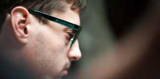 WSOP Main Event, dzień 5: Mark Newhouse nadal na prowadzeniu