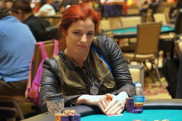 Jak traktować kobiety przy stole pokerowym