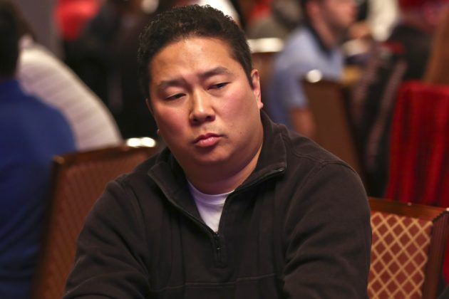 Pokerzysta Bernard Lee pomaga dzieciom