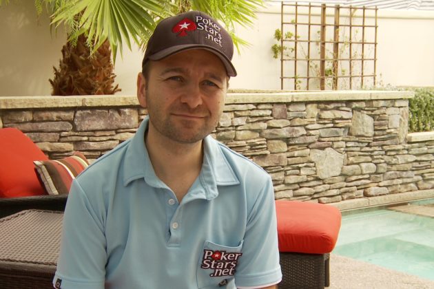 Negreanu o politykach i pokerowych oszustach