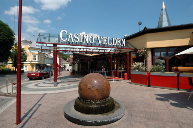 Głuszko 8. w Main Event Poker EM