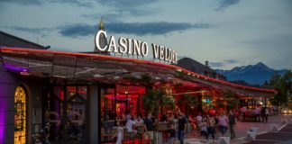 Main Event Poker EM: Polak w czołówce! Poker EM Festival