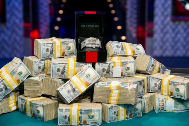 27 graczy w Main Evencie WSOP; Negreanu w grze