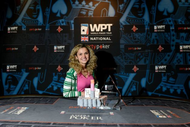 Urocza blondynka dominuje w partypoker WPTN Londyn