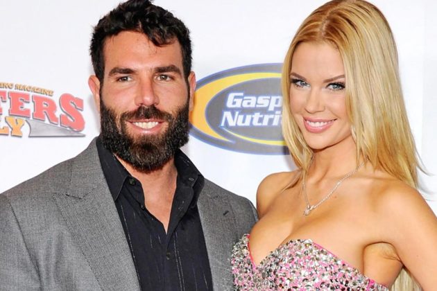 Dan Bilzerian pisze książkę (i nie ma chlamydii)