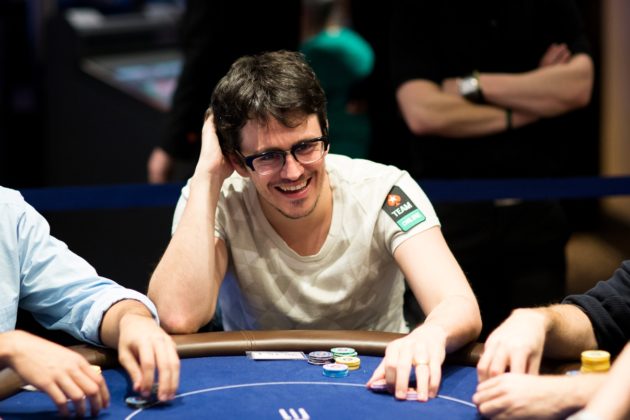 Ike Haxton wygrywa 304.000$ w Pot-Limit Omahę