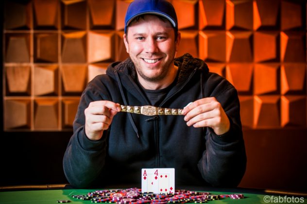 Kevin MacPhee wygrywa Main Event WSOPE 2015