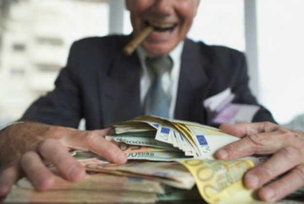 Kapica przez osiem lat służby zarobił około 1.5 mln złotych!
