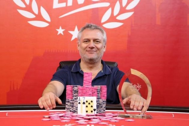 Grek Makarios Arokuidis wygrywa Redbet Live Praga, Polacy na 3, 4, 5 miejscu!! Video relacja z pełnego stolika finałowego.
