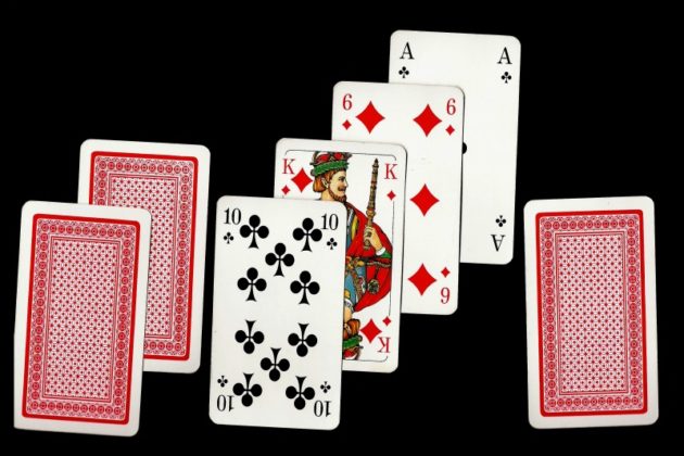 7 powodów dla których Stud 8 or Better jest lepszy niż Texas Hold’em