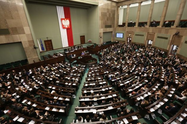Projekt nowej ustawy hazardowej z odrzuconymi poprawkami graczy