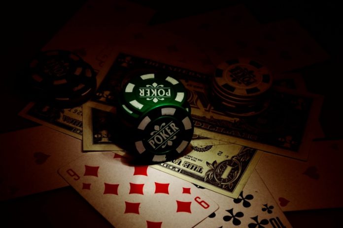 poker distractions