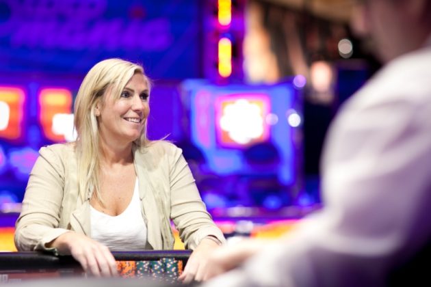 Jackie Glazer dołącza do PartyPoker, Natalie Hof do 888