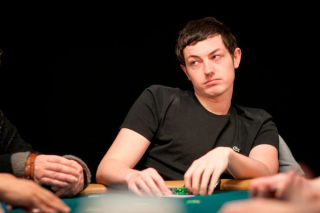 Pięć powodów, dla których pokerzyści stosują slow play