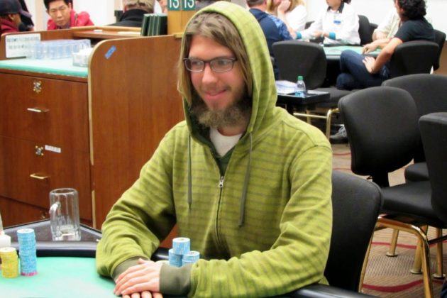 Pokerzysta Andrew Lichtenberger startuje ze swoją linią ubrań