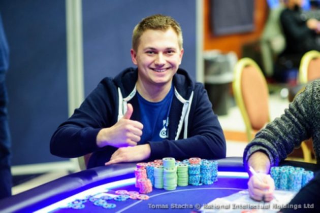 EPT Praga: Romanczukiewicz na prowadzeniu w Main Evencie Eureki