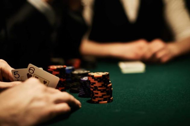 Na tym poker roomie już nie ma foldowania!