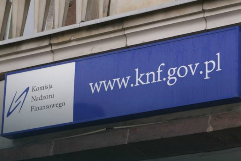 Kolejne banki blokują przetwarzanie płatności do serwisów hazardowych