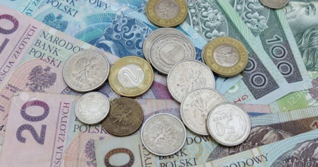 „Moje pieniąąąąąądzeee!”, czyli jak odseparować się mentalnie od finansowych upadków