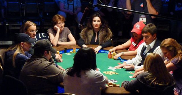 Autorka ,,Black Widow Poker”: Pokerzystki muszą codzienne radzić sobie z uprzedzeniami