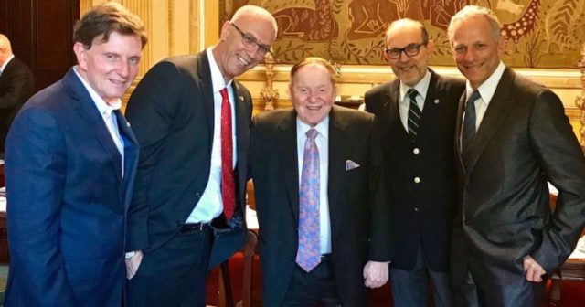 Sheldon Adelson rozważa budowę kasyna wartego 8 miliardów dolarów