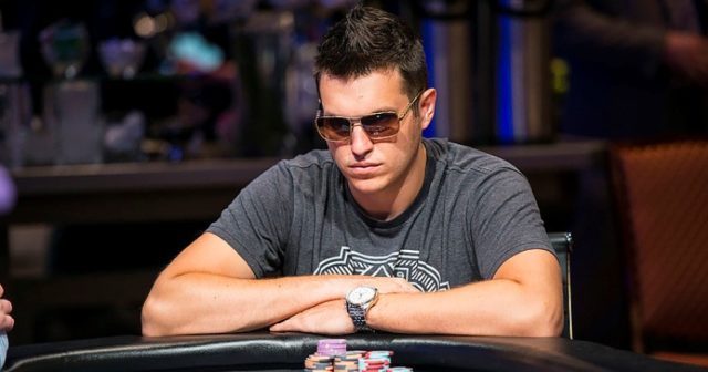 Doug Polk radzi: „optymalny mindset kluczem do wygranej”