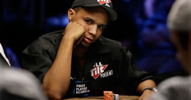 Pokerowe telle, czyli krótka lekcja mowy ciała