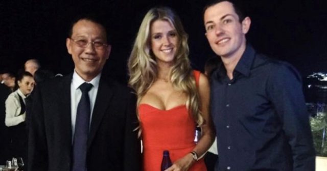 Tom Dwan pojawia się na otwarciu kasyna w Czarnogórze