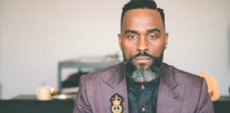 Purpurowa Marynarka: nowość w dziedzinie pokerowych trofeów Waraire Boswell High Roller Poker Masters