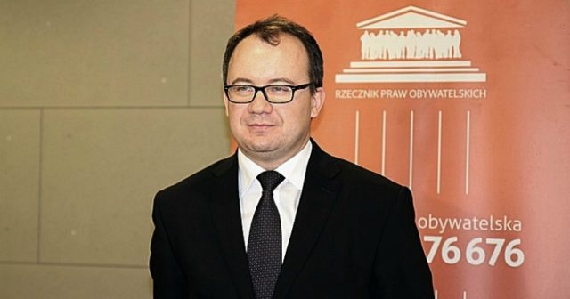Rzecznik Praw Obywatelskich prosi ministra o wyjaśnienia dot. blokowania stron