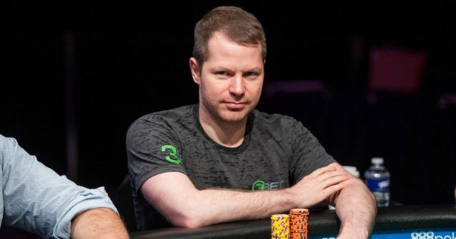 „Jak łączyć pokera z pracą” – Jonathan Little