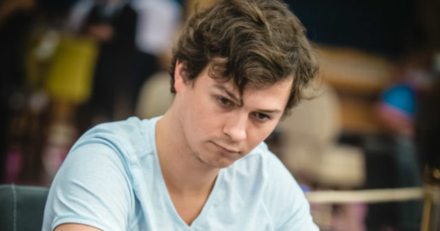 Merit Poker Retro: Pańka i Pyzara walczą w High Rollerze, Półchłopek cashuje w Main Evencie