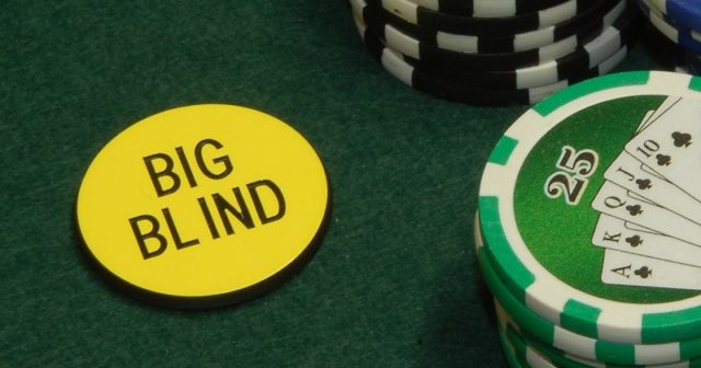 Doug Polk o różnicy w obronie dużego blinda w grach cash i turniejach