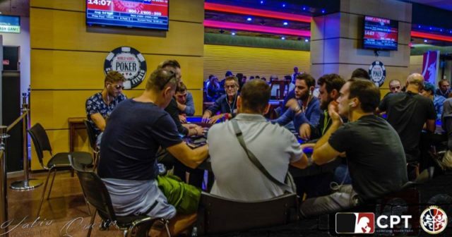 WSOPC Campione: Pustuła dziewiąty w Evencie #1, Jochymczyk z awansem