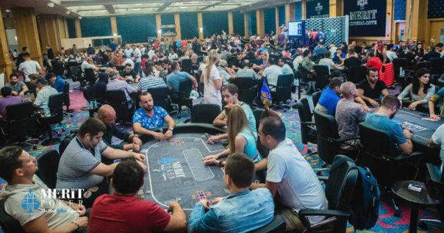 Merit Poker Retro: Sześciu Polaków w dniu drugim Main Eventu