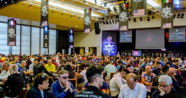 WSOPC Campione: Dwóch Polaków z awansem w Evencie #1