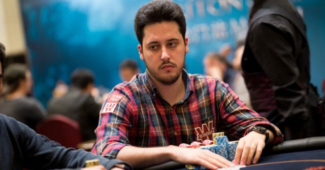 Triton SHRS Makau: Adrian Mateos chip leaderem oficjalnego stołu finałowego