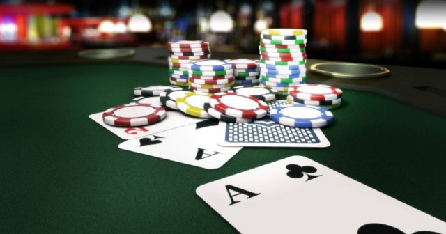 Analiza rozdania z gry cash na głębokich stackach