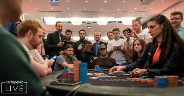 Caribbean Poker Party: Damian Łomża w dniu czwartym Main Eventu!
