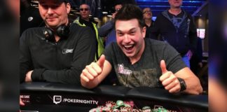 Doug Polk otrzymuje wyróżnienie srebrnego przycisku play na YouTubie