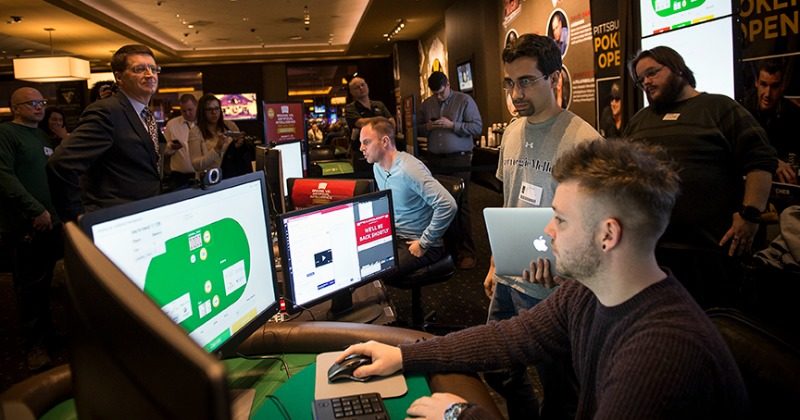 Jak poker i inne gry pomagają rozwijać sztuczną inteligencję?
