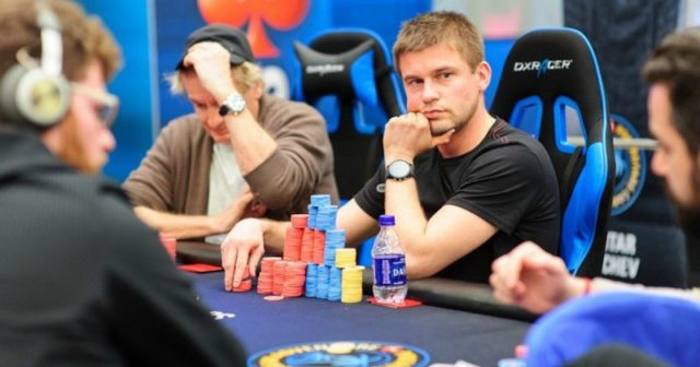 [RELACJA] PCA 2018: Byron Kaverman prowadzi w High Rollerze, Polacy walczą w Main Evencie