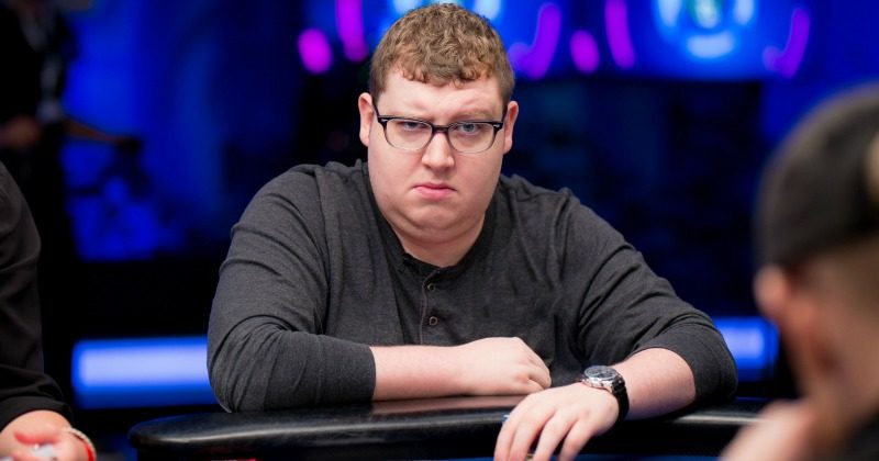 Ile zarabia sponsorowany zawodnik pokerowy? – Parker Talbot odpowiada