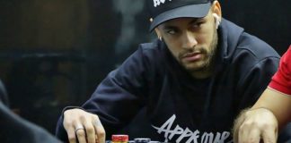 Neymar leczy kontuzję, gra w pokera w Brazylii! Neymar
