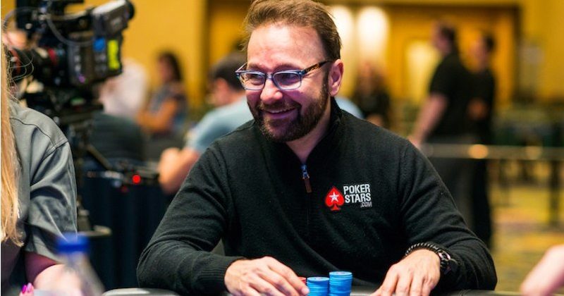 Daniel Negreanu wspomina swoje domowe gry pokerowe